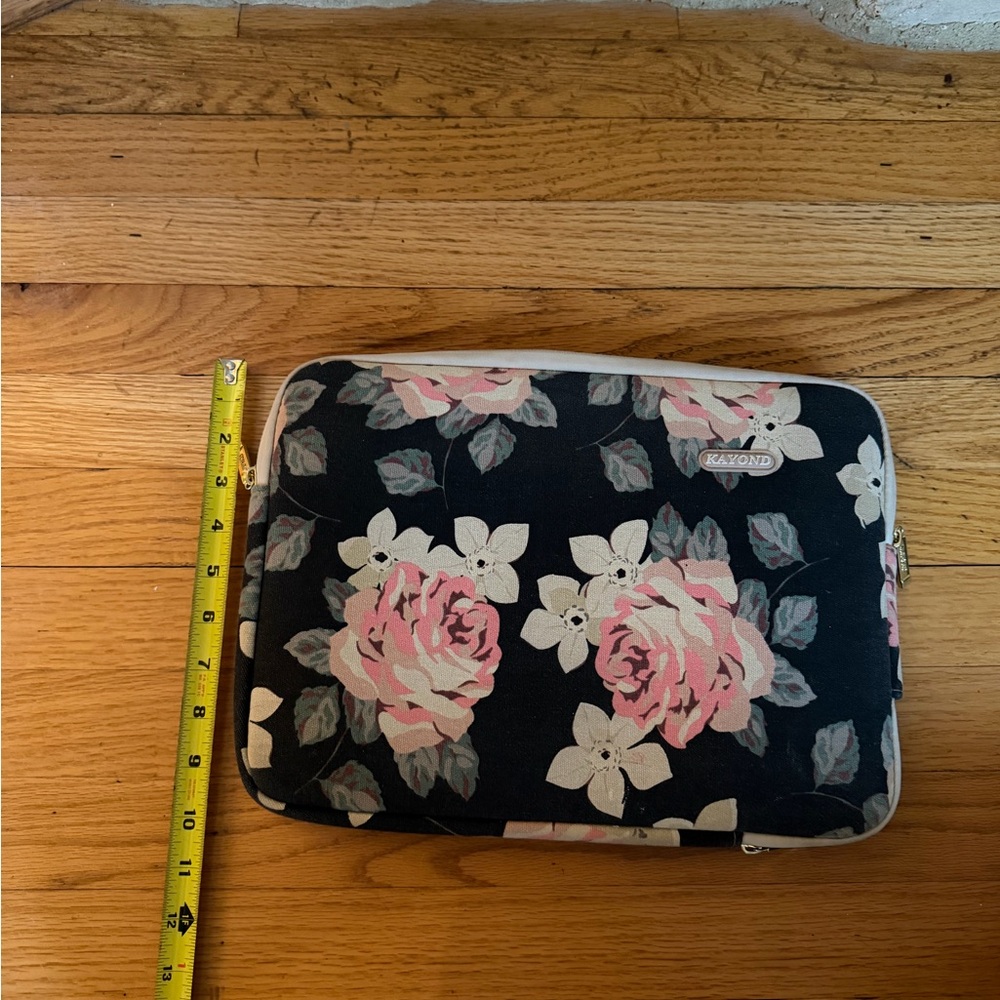 Floral Laptop Sleeve - Picture 7 of 7